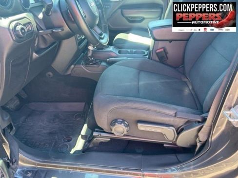 Used 2021 Jeep Wrangler Willys image 10