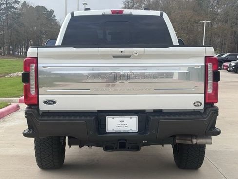 Used 2024 Ford F250 King Ranch w/ FX4 Off-Road Package image 4