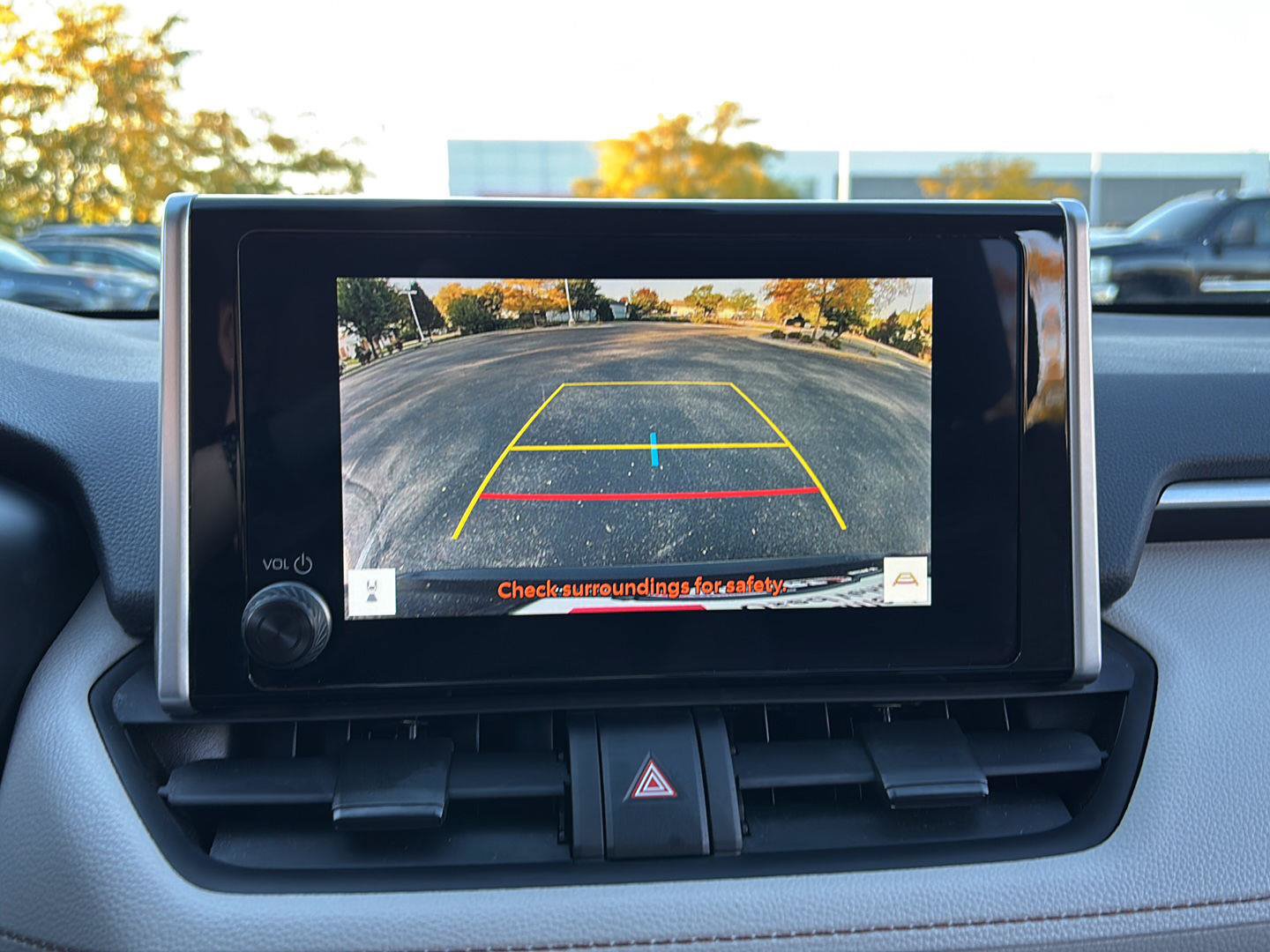 Used 2025 Toyota RAV4 XLE AWD/4WD image 30