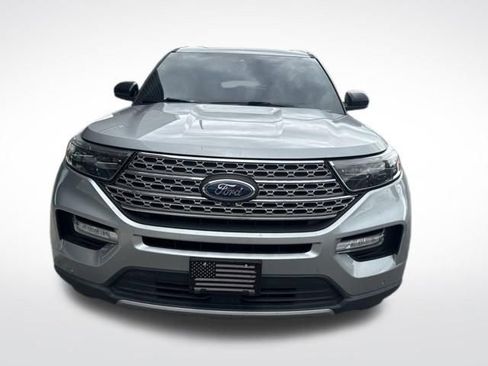 Used 2022 Ford Explorer Limited AWD/4WD image 4