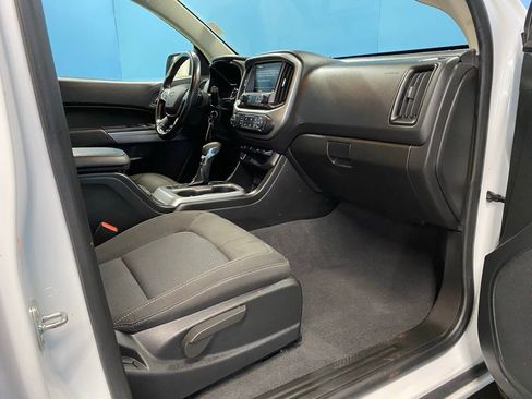 Used 2022 Chevrolet Colorado LT w/ LT Convenience Package image 42