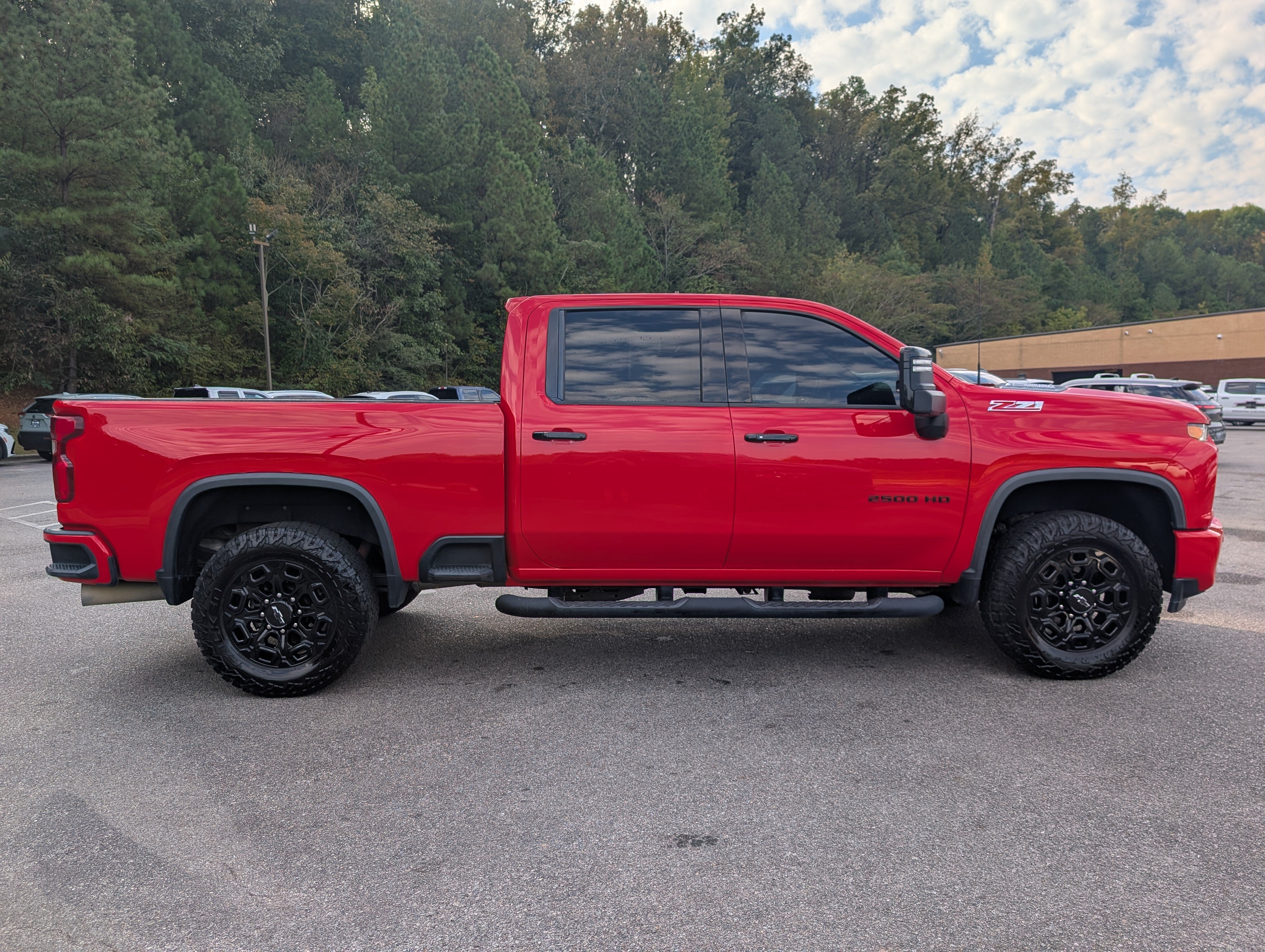 Used 2022 Chevrolet Silverado 2500 LTZ w/ LTZ Plus Package AWD/4WD image 10