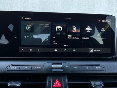 Used 2025 Kia K4 LXS image 31