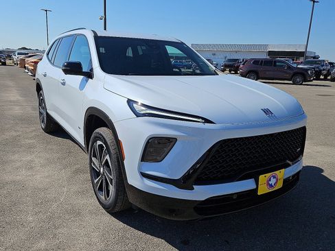 New 2026 Buick Enclave Sport Touring w/ Power Package image 7