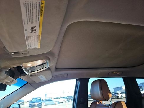 Used 2011 Jeep Grand Cherokee Overland w/ Mopar Chrome Edition Group image 20