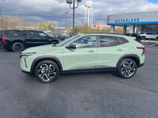 Used 2024 Chevrolet Trax RS w/ Sunroof Package video 2