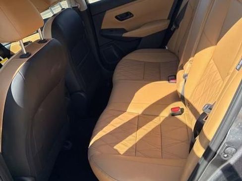 New 2025 Nissan Sentra SV w/ SV Premium Package FWD image 15