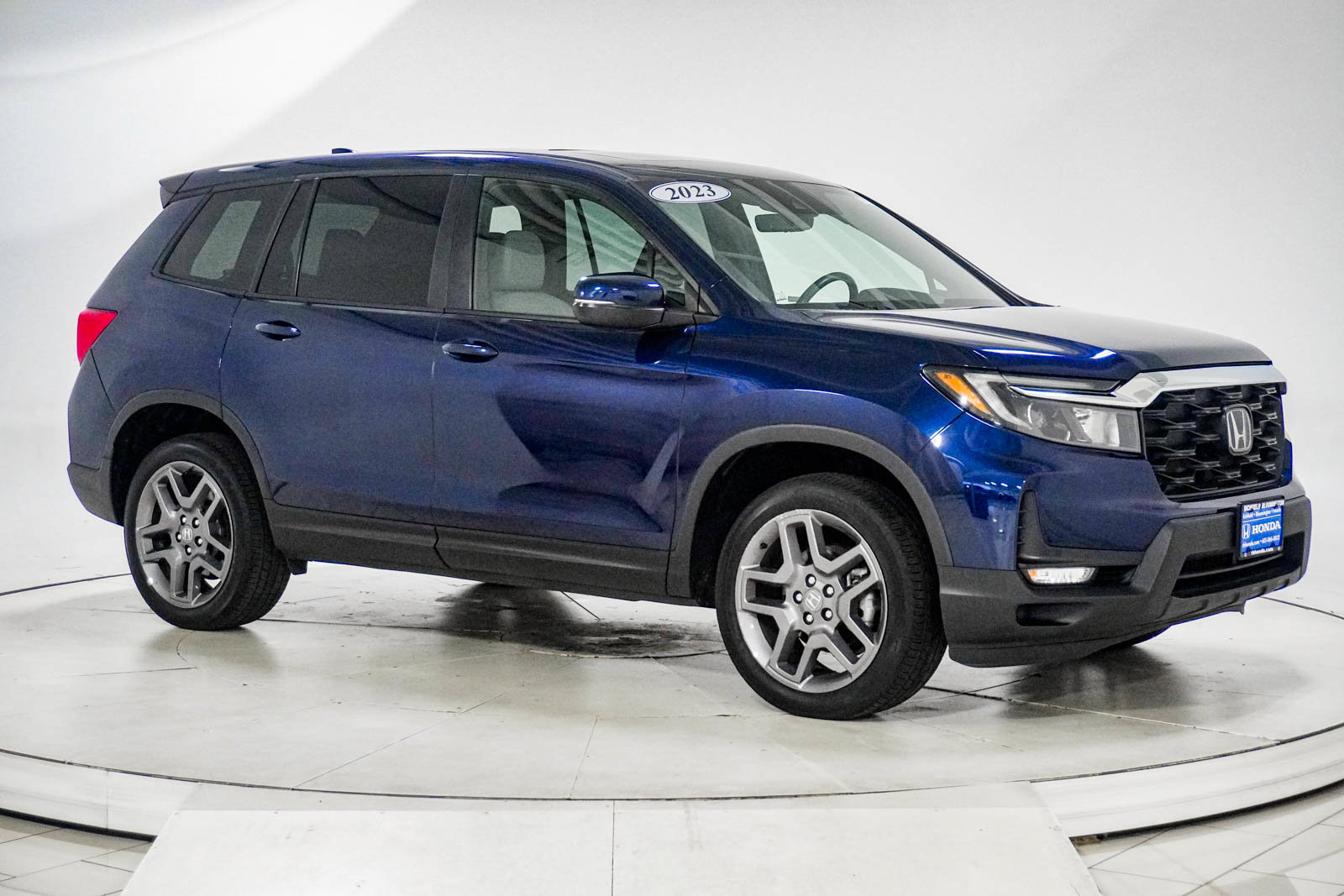 Used 2023 Honda Passport EX-L image 13