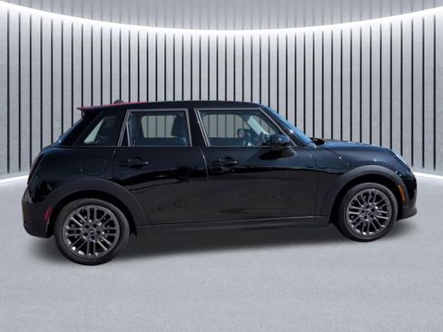 Used 2025 MINI Cooper S FWD image 5