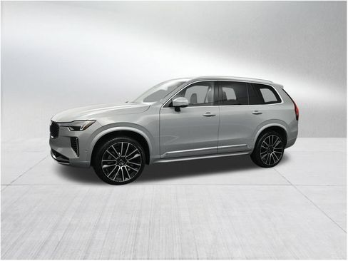 New 2026 Volvo XC90 B6 Plus AWD/4WD image 5
