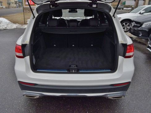 Used 2019 Mercedes-Benz GLC 300 4MATIC image 7