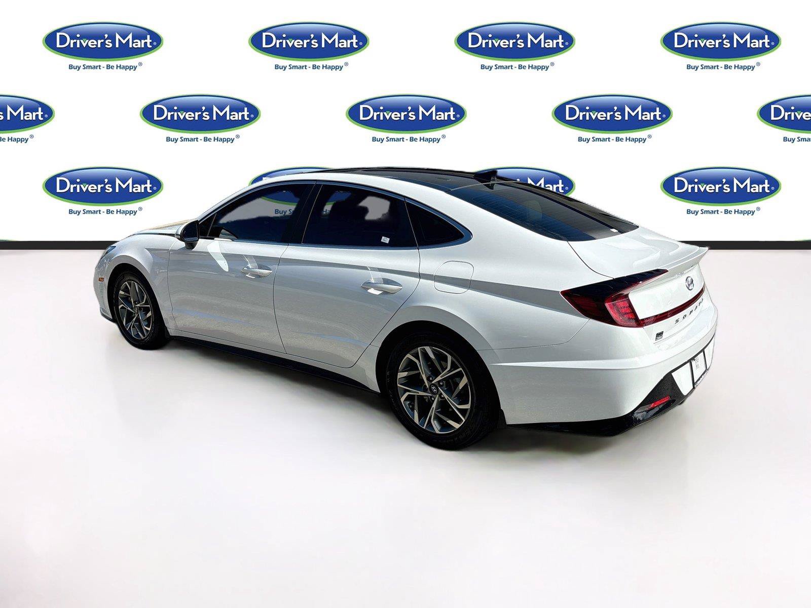 Used 2023 Hyundai Sonata SEL w/ Convenience Package FWD image 5