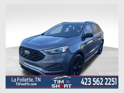 Used 2024 Ford Edge SE w/ Black Appearance Package