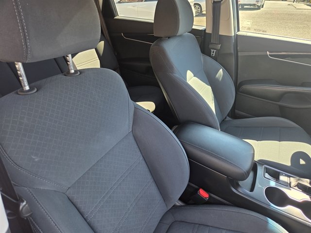 Used 2020 Kia Sorento LX AWD/4WD image 7