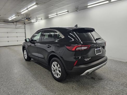 Used 2024 Ford Escape Active AWD/4WD image 7