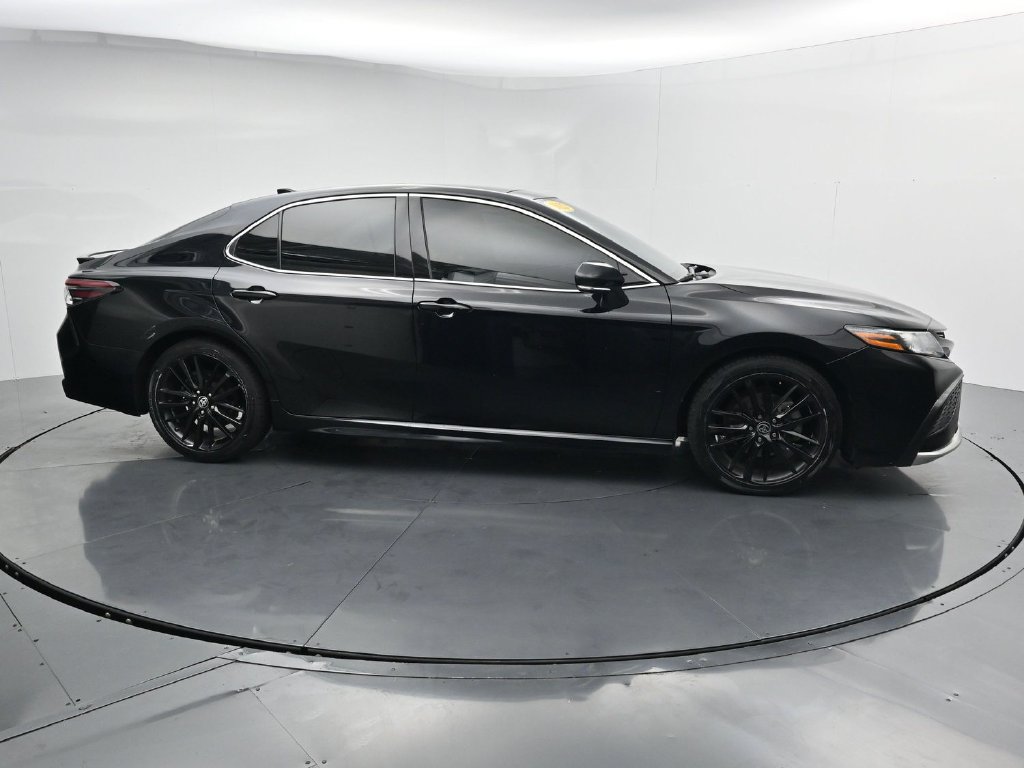 Used 2022 Toyota Camry XSE w/ Cold Weather Package AWD/4WD image 9