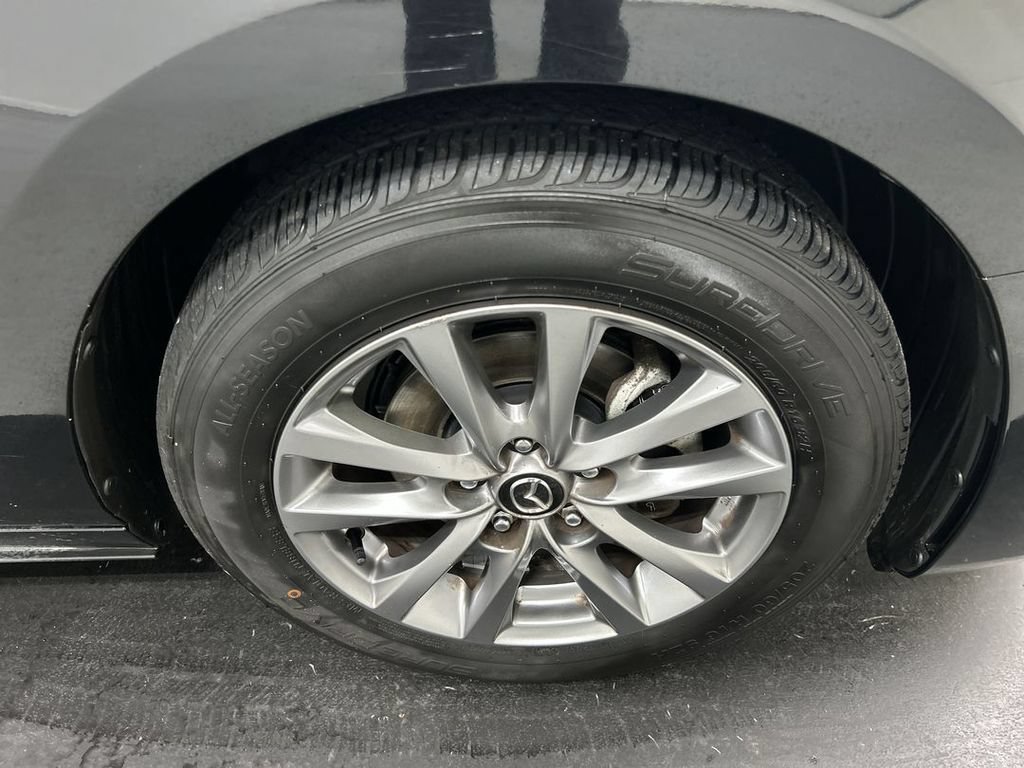 Used 2024 MAZDA MAZDA3 s FWD image 8