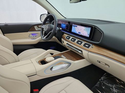 Used 2024 Mercedes-Benz GLE 350 4MATIC image 25