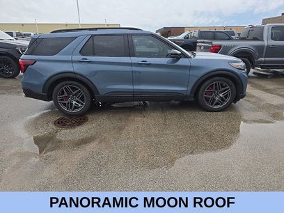 Used 2025 Ford Explorer ST
