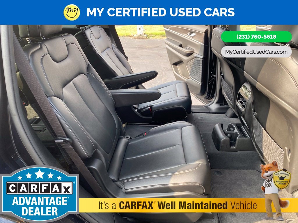 Used 2023 Jeep Grand Cherokee L Limited AWD/4WD image 22
