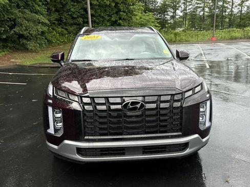 Used 2023 Hyundai Palisade Limited image 2