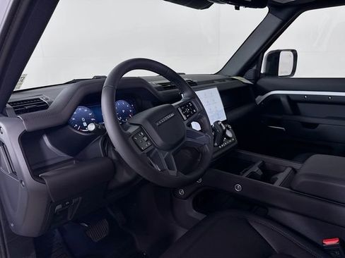 New 2026 Land Rover Defender 110 X-Dynamic SE AWD/4WD image 9