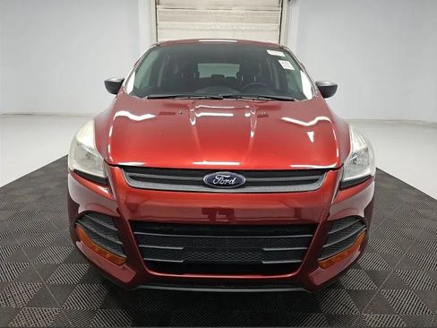 Used 2015 Ford Escape S FWD image 3