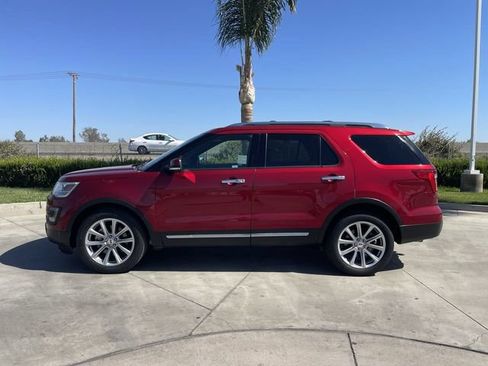 Used 2016 Ford Explorer Limited w/ Equipment Group 301A AWD/4WD image 5