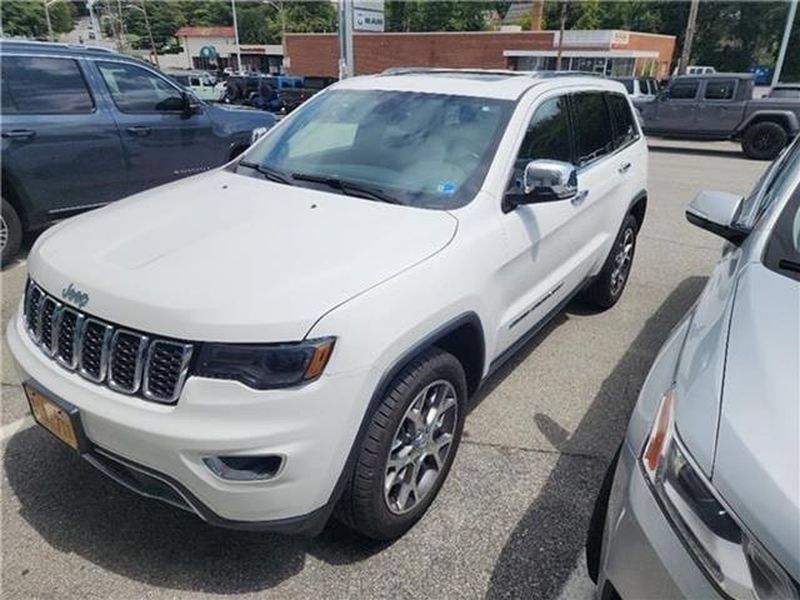 Used 2022 Jeep Grand Cherokee Limited w/ Trailer Tow Group IV AWD/4WD image 45