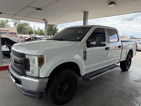 Used 2019 Ford F250 XL w/ Power Equipment Group AWD/4WD image 4