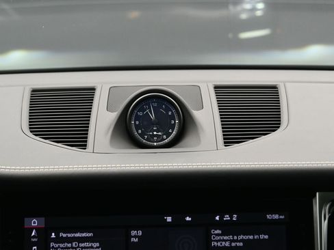 Certified 2024 Porsche Macan S w/ Premium Plus Package image 22