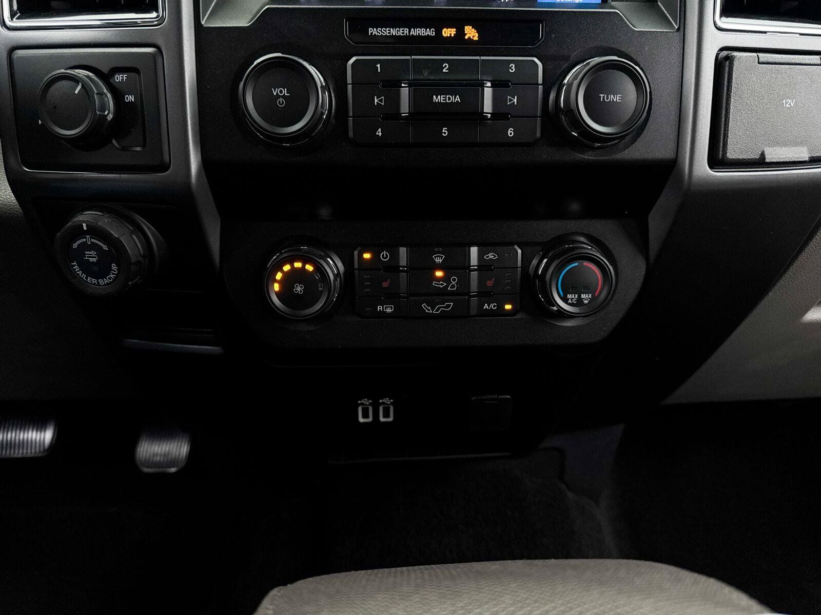 Used 2019 Ford F150 XLT w/ Equipment Group 302A Luxury RWD image 23