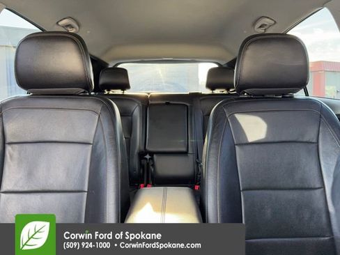 Used 2018 Chevrolet Equinox Premier image 36