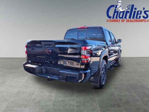Used 2022 Nissan Frontier PRO-4X w/ Pro-4X Premium Package image 4