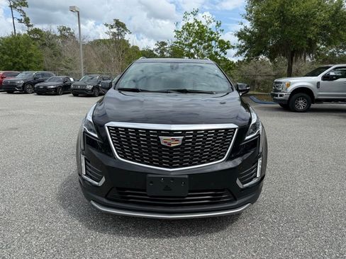 Used 2023 Cadillac XT5 Premium Luxury image 2