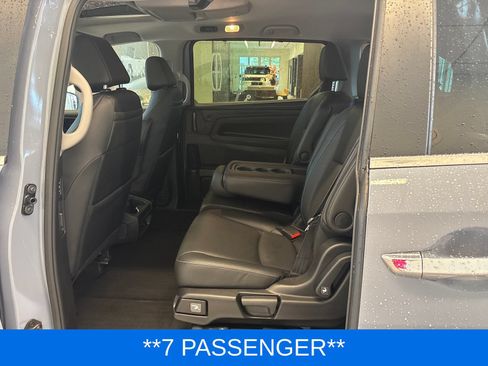 Certified 2024 Honda Odyssey Touring image 13