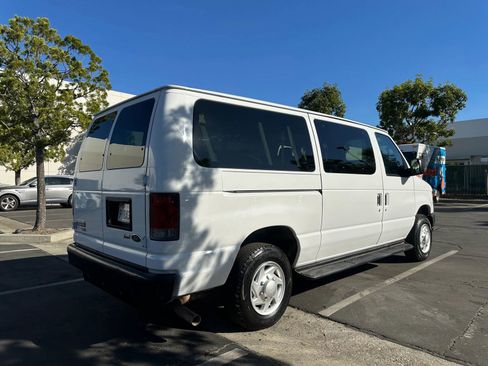 Used 2012 Ford E-350 and Econoline 350 XL w/ Interior Upgrade Pkg image 4