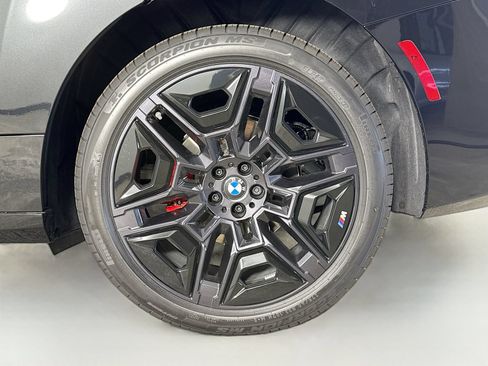 New 2026 BMW iX xDrive45 w/ M Sport Package AWD/4WD image 33