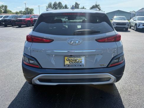 Used 2022 Hyundai Kona Limited AWD/4WD image 4