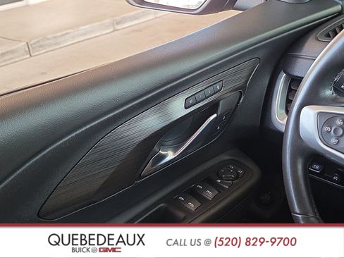 Used 2022 GMC Terrain SLT w/ Tech Package FWD image 21