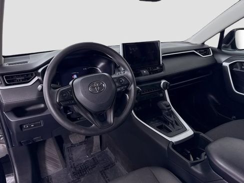 Used 2023 Toyota RAV4 XLE FWD image 20