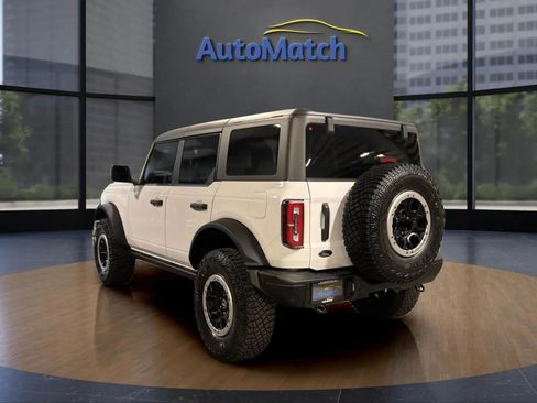 Used 2024 Ford Bronco Badlands image 9