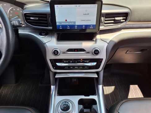 Used 2024 Ford Explorer Timberline w/ Timberline Technology Package AWD/4WD image 16