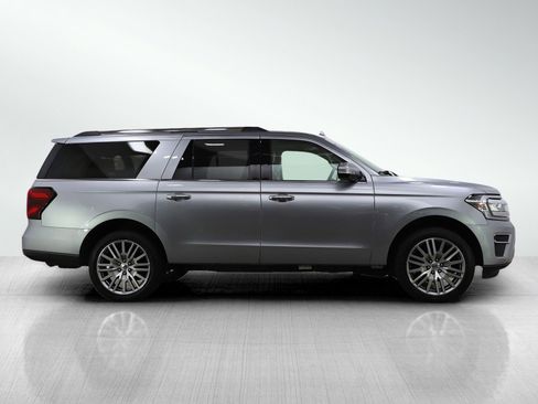 Used 2024 Ford Expedition Max Limited AWD/4WD image 8