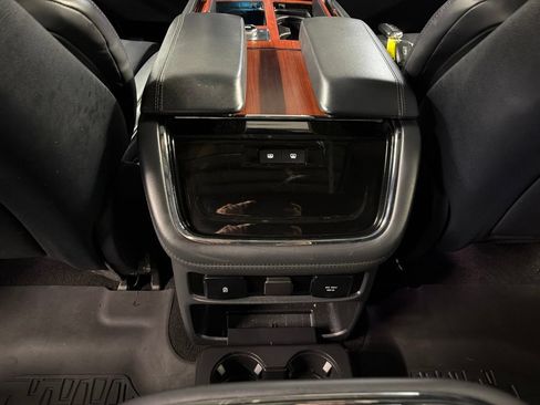 Used 2022 Lincoln Navigator Reserve w/ Equipment Group 201A AWD/4WD image 33