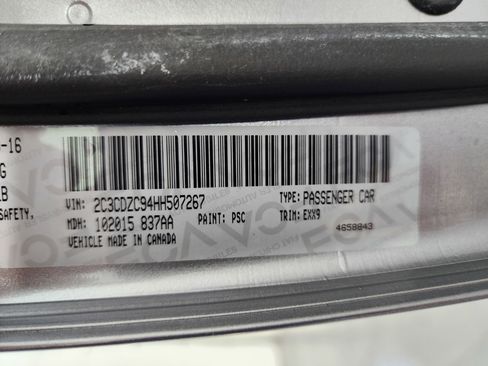 Used 2017 Dodge Challenger SRT Hellcat RWD image 58