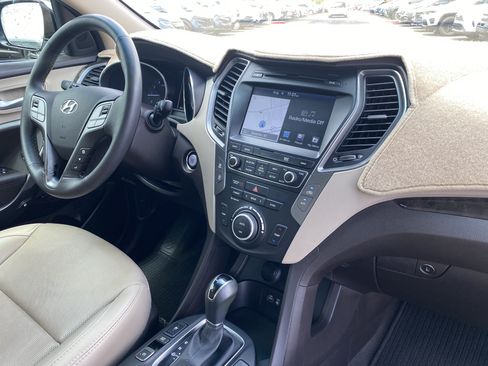 Used 2017 Hyundai Santa Fe Sport w/ 2.0T Ultimate Tech Package 05 FWD image 12