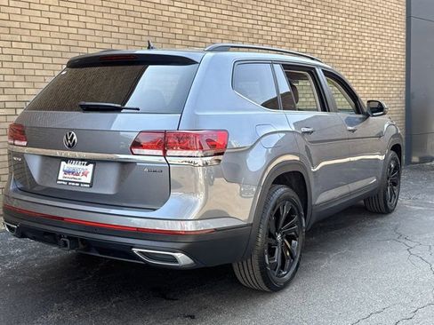 Used 2023 Volkswagen Atlas SE w/ Panoramic Sunroof Package image 24