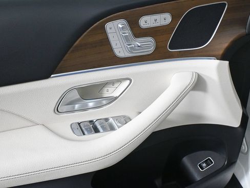 Certified 2023 Mercedes-Benz GLE 450 4MATIC image 8