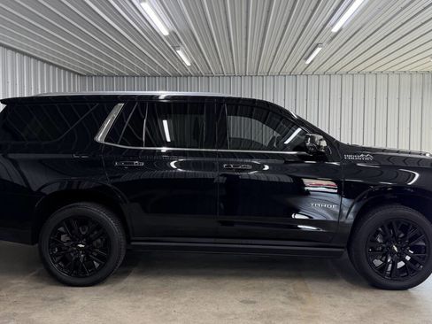 Used 2021 Chevrolet Tahoe High Country w/ Premium Package AWD/4WD image 1